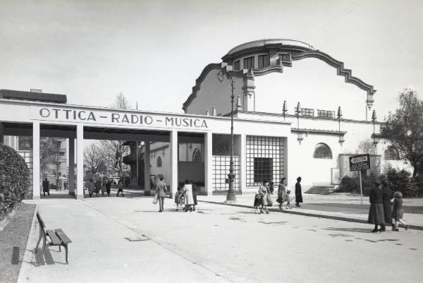 Fiera di Milano - Campionaria 1942 - Padiglione della musica - Esterno