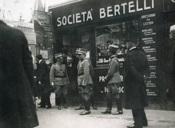 Fiera di Milano - Campionaria 1922 - Visita del Re Vittorio Emanuele III