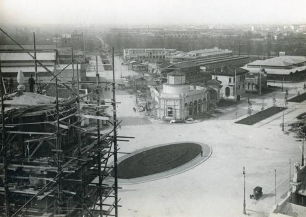 Fiera di Milano - Piazza Italia e viale dell'agricoltura - Padiglioni in costruzione