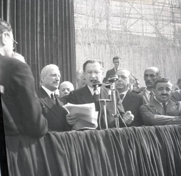 Fiera di Milano - Campionaria 1946 - Cerimonia inaugurale alla presenza del presidente della Repubblica Enrico De Nicola