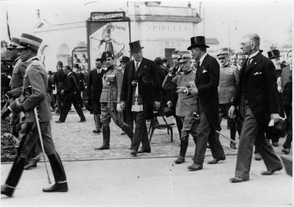 Fiera di Milano - Campionaria 1929 - Visita del Re Vittorio Emanuele III