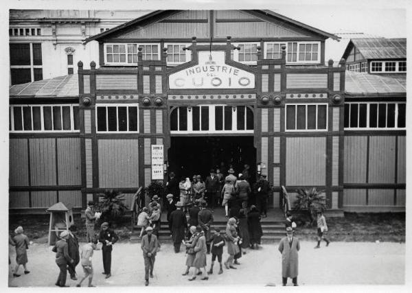 Fiera di Milano - Campionaria 1929 - Padiglione delle industrie del cuoio - Esterno