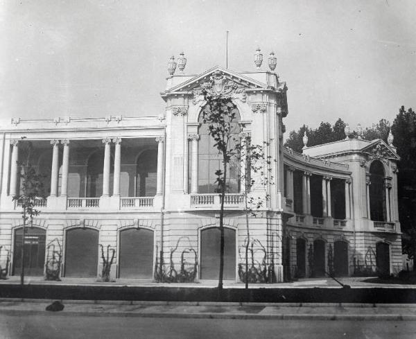 Fiera di Milano - Palazzo degli uffici (prima palazzo degli orafi) - Esterno