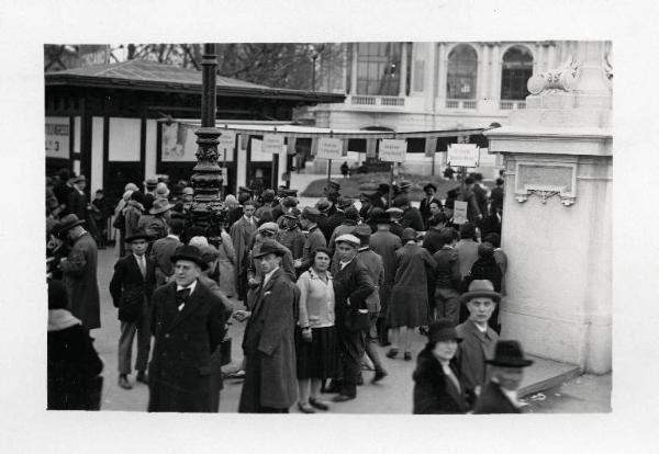 Fiera di Milano - Campionaria 1929 - Entrata di porta Domodossola - Visitatori