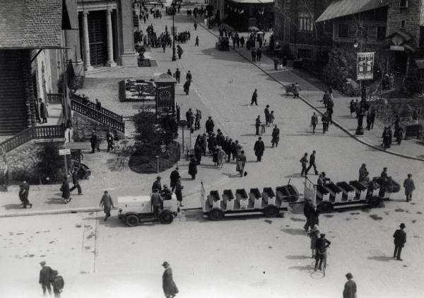 Fiera di Milano - Campionaria 1929 - Viale dell'industria