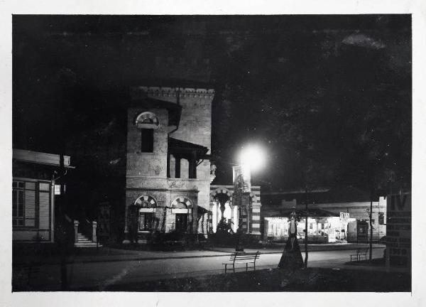Fiera di Milano - Campionaria 1929 - Padiglione della Sardegna - Veduta notturna
