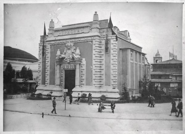 Fiera di Milano - Campionaria 1930 - Padiglione della Spagna - Esterno