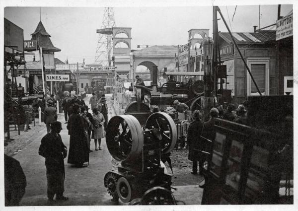 Fiera di Milano - Campionaria 1930 - Settore dell'edilizia