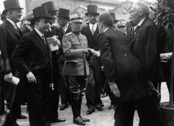 Fiera di Milano - Campionaria 1930 - Visita del Re Vittorio Emanuele III