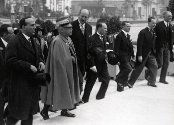 Fiera di Milano - Campionaria 1930 - Visita del Re Vittorio Emanuele III