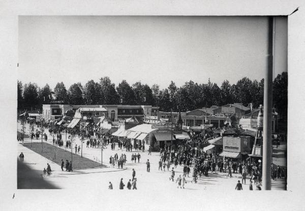 Fiera di Milano - Campionaria 1928 - Viale dell'agricoltura