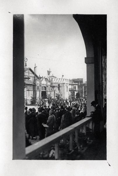 Fiera di Milano - Campionaria 1928 - Viale del commercio - Visitatori