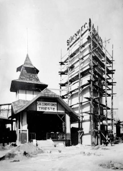 Fiera di Milano - Campionaria 1932 - Settore dell'edilizia