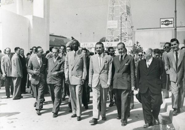 Fiera di Milano - Campionaria 1949 - Visita dell'ispettore generale dei consolati europei della Repubblica di Haiti Demostene Calixte