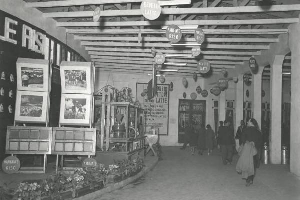 Fiera di Milano - Campionaria 1951 - Casa del latte