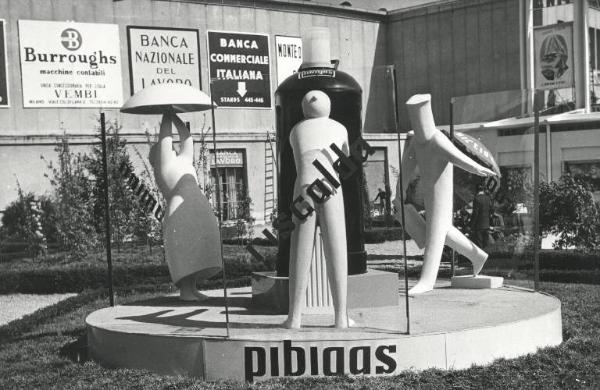 Fiera di Milano - Campionaria 1951 - Installazione pubblicitaria della Pibigas