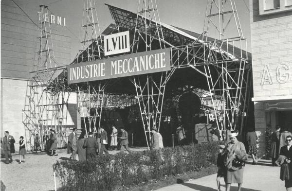 Fiera di Milano - Campionaria 1951 - Tettoia delle costruzioni meccaniche (largo VIII)