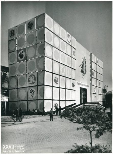 Fiera di Milano - Campionaria 1949 - Padiglione della chimica per l'agricoltura - Veduta esterna