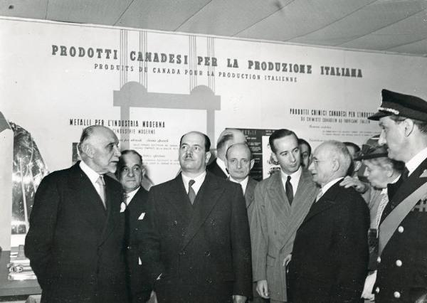 Fiera di Milano - Campionaria 1950 - Visita del presidente della Repubblica Luigi Einaudi in occasione della inaugurazione