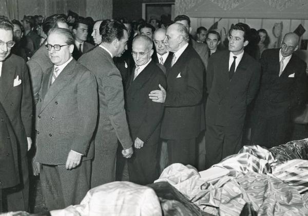 Fiera di Milano - Campionaria 1950 - Visita del presidente della Repubblica Luigi Einaudi in occasione della inaugurazione