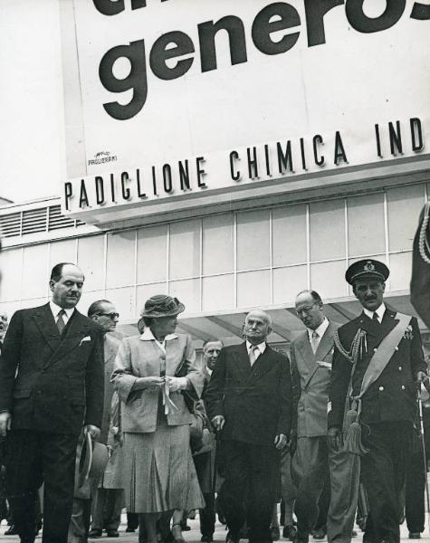 Fiera di Milano - Campionaria 1950 - Visita del presidente della Repubblica Luigi Einaudi in occasione della inaugurazione