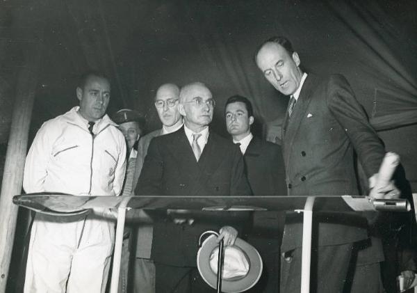 Fiera di Milano - Campionaria 1950 - Visita del presidente della Repubblica Luigi Einaudi in occasione della inaugurazione