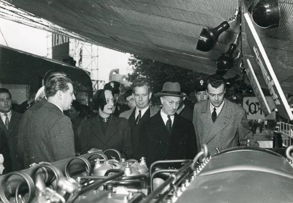 Fiera di Milano - Campionaria 1950 - Visita del ministro americano James Zellerbach, capo della Missione per l'Italia del piano Marshall