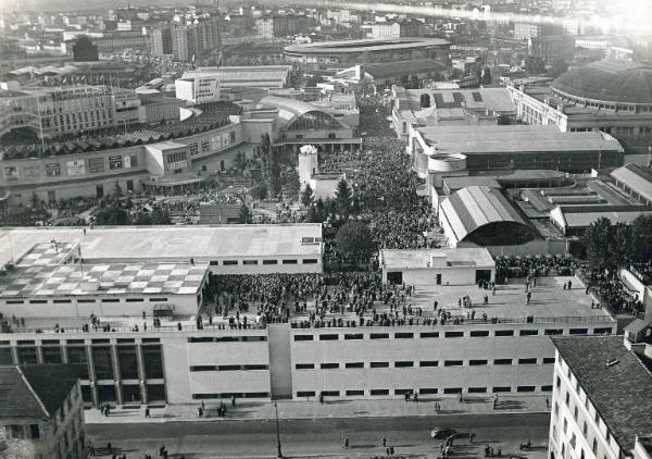 Fiera di Milano - Campionaria 1950 - Veduta panoramica dall'alto