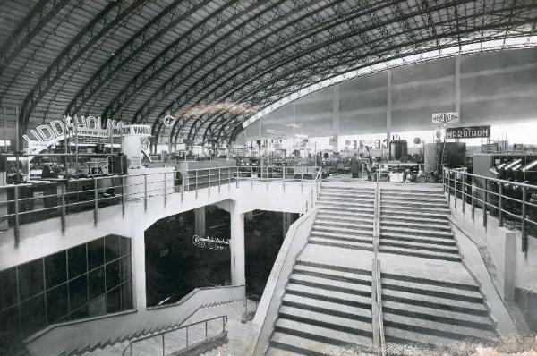 Fiera di Milano - Campionaria 1951 - Padiglione della meccanica "B" - Interno