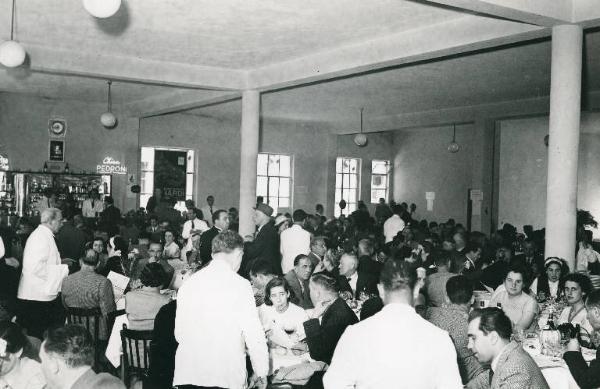 Fiera di Milano - Campionaria 1951 - Ristorante "Al cancello d'oro"