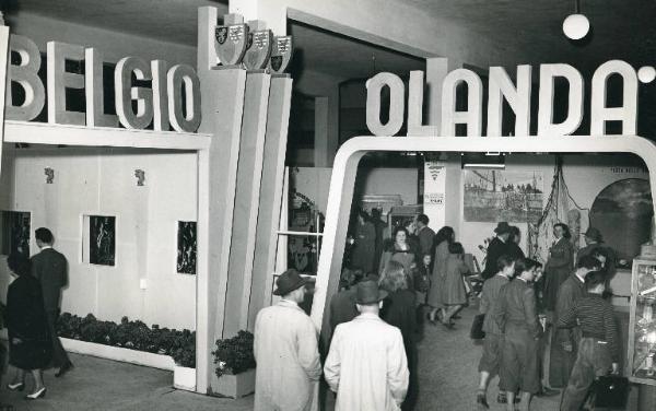 Fiera di Milano - Campionaria 1951 - Palazzo delle nazioni - Mostra ufficiale dell'Olanda