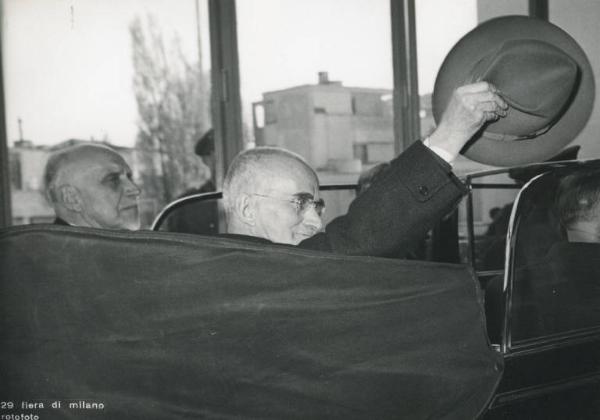 Fiera di Milano - Campionaria 1951 - Visita del presidente della Repubblica Luigi Einaudi in occasione della inaugurazione