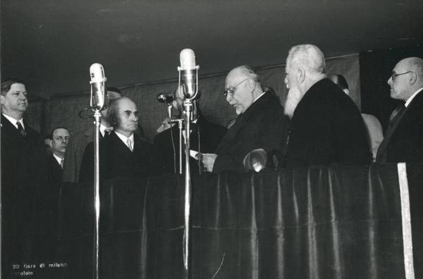 Fiera di Milano - Campionaria 1951 - Visita del presidente della Repubblica Luigi Einaudi in occasione della inaugurazione