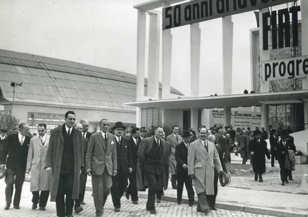 Fiera di Milano - Campionaria 1951 - Visita dei ministri francesi Jean-Marie Louvel e Jean Letourneau