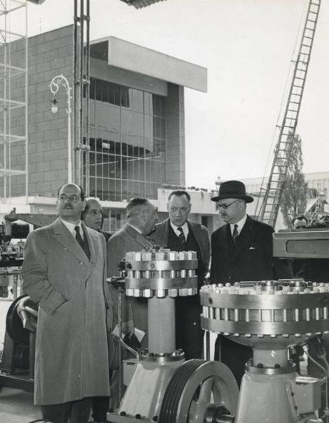 Fiera di Milano - Campionaria 1951 - Visita dei ministri francesi Jean-Marie Louvel e Jean Letourneau