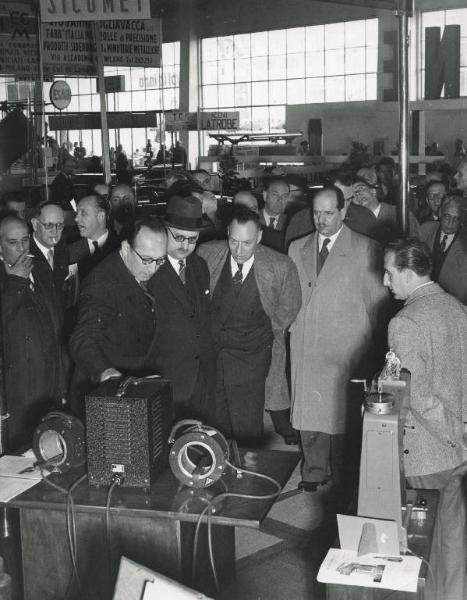 Fiera di Milano - Campionaria 1951 - Visita dei ministri francesi Jean-Marie Louvel e Jean Letourneau