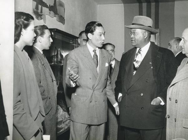 Fiera di Milano - Campionaria 1951 - Visita del ministro degli esteri della Liberia Gabriel Lafayette