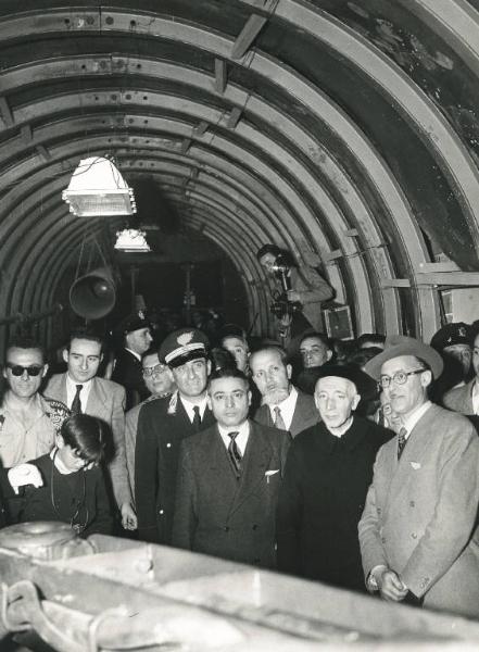 Fiera di Milano - Campionaria 1951 - Visita del cardinale Alfredo Ildefonso Schuster