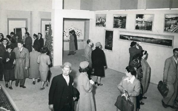 Fiera di Milano - Campionaria 1951 - Palazzo delle nazioni - Mostra ufficiale della Turchia