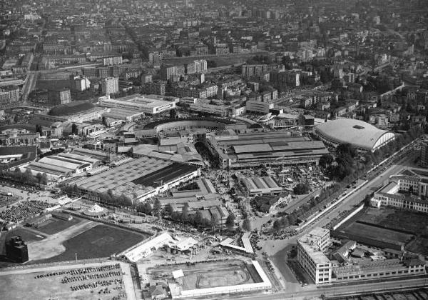 Fiera di Milano - Campionaria 1952 - Veduta panoramica dall'alto