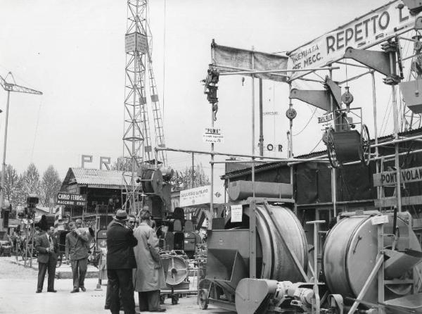 Fiera di Milano - Campionaria 1952 - Settore dell'edilizia