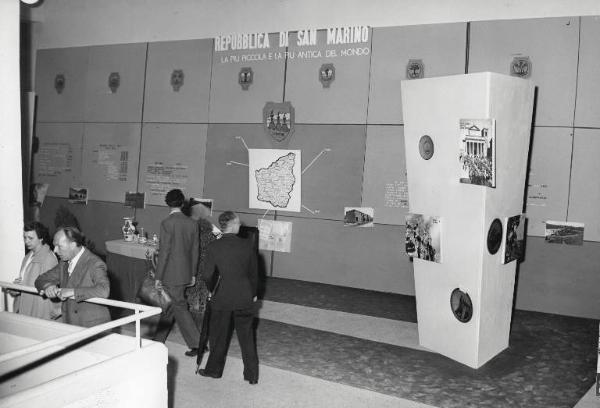 Fiera di Milano - Campionaria 1952 - Palazzo delle nazioni - Mostra ufficiale della Repubblica di San Marino