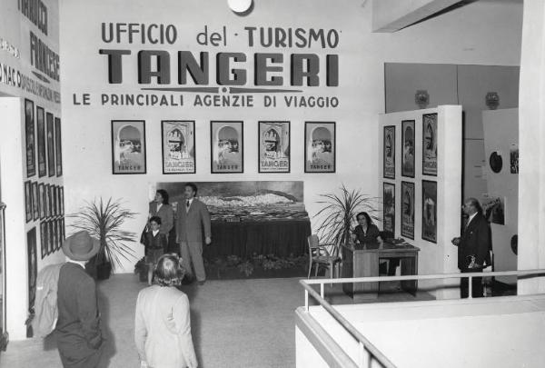 Fiera di Milano - Campionaria 1952 - Palazzo delle nazioni - Mostra ufficiale del Marocco