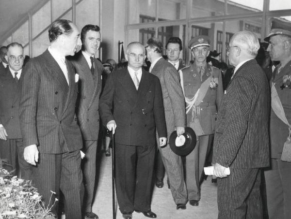 Fiera di Milano - Campionaria 1953 - Visita del presidente della Repubblica Luigi Einaudi in occasione della inaugurazione