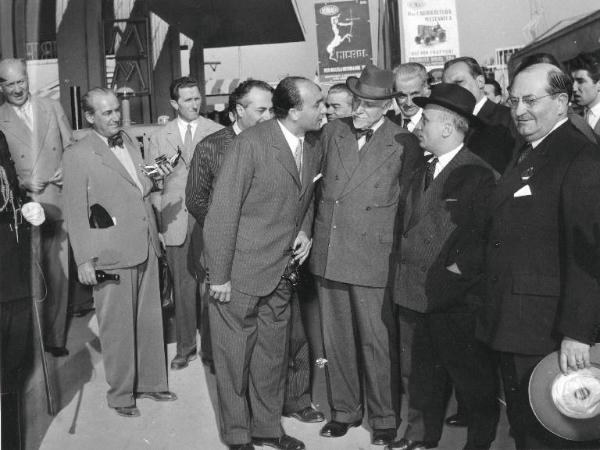 Fiera di Milano - Campionaria 1953 - Visita del ministro dell'agricoltura Amintore Fanfani