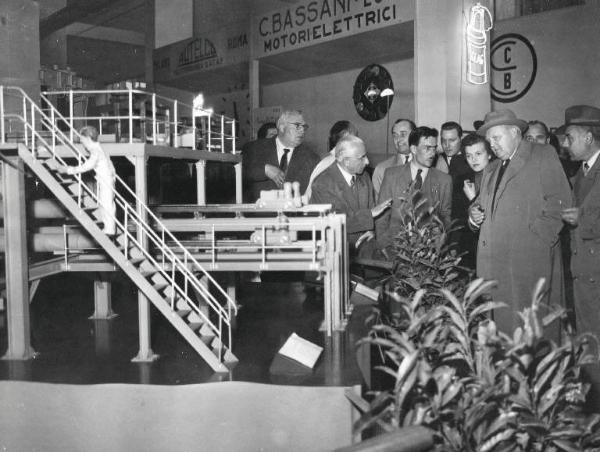 Fiera di Milano - Campionaria 1953 - Visita del ministro tedesco dell'economia Ludwig Erhard