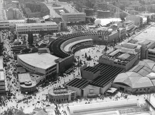 Fiera di Milano - Campionaria 1953 - Veduta aerea