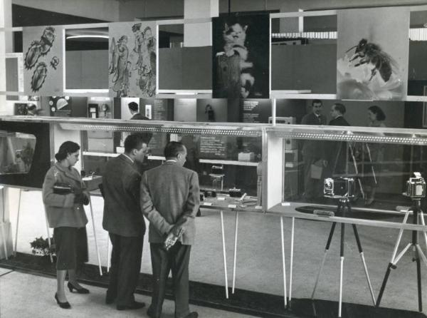 Fiera di Milano - Campionaria 1953 - Palazzo delle nazioni - Mostra ufficiale della Germania