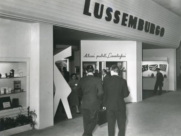 Fiera di Milano - Campionaria 1953 - Palazzo delle nazioni - Mostra ufficiale del Lussemburgo