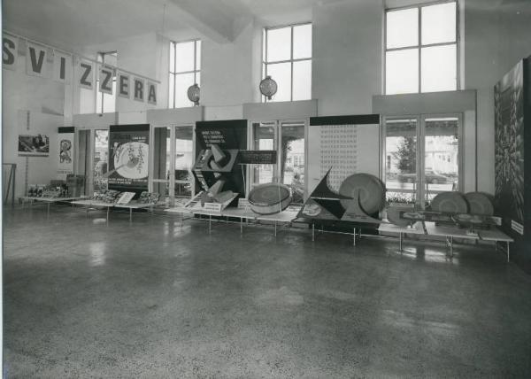 Fiera di Milano - Campionaria 1953 - Palazzo delle nazioni - Mostra ufficiale della Svizzera